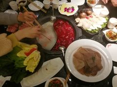 -井格重庆火锅(临平银泰城店)