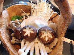 -捞王锅物料理(上海世茂广场店)