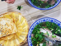 -丰登陕西水盆牛羊肉·泡馍