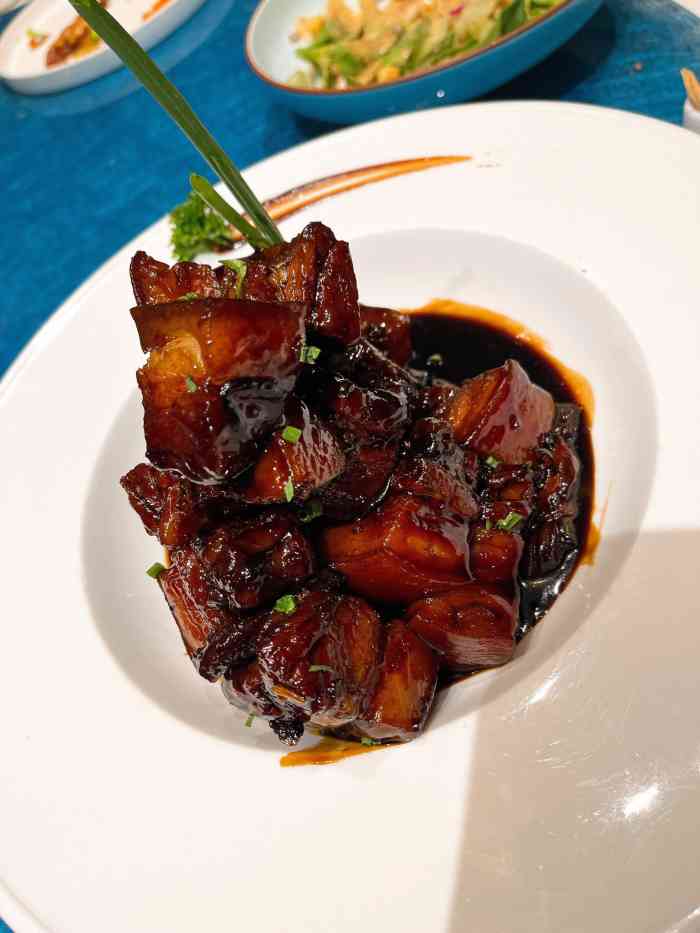 圆苑(梅龙镇广场店)-"非常好吃,特别是红烧肉,下次准备再去.