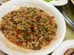 -马尔龙新疆饭店·清真(长青路店)