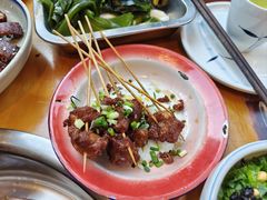 -小饕荟雅安贡椒鱼鲜馆(广福桥店)