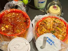 -玲玲米粉·新疆现炒米粉(大十字总店)