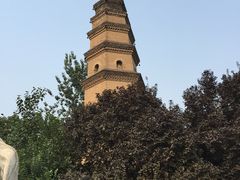 -宝庆寺塔