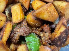 囊丁炒烤肉-新疆食府(华龙店)