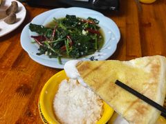 -塔洛藏餐吧(香格里拉古城店)
