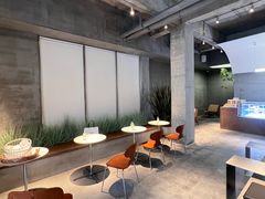 -洪小鹏生活美学馆(领SHOW天地店)