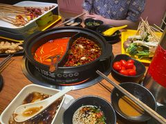-串门邻居串串火锅(云南南路店)