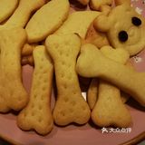 黄油150克，鸡蛋100克（约两个稍小的蛋）