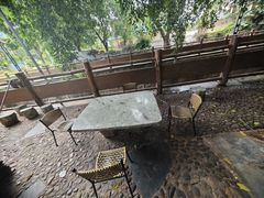 -汤锅大王(新平曹苏黄牛汤锅有限公司)