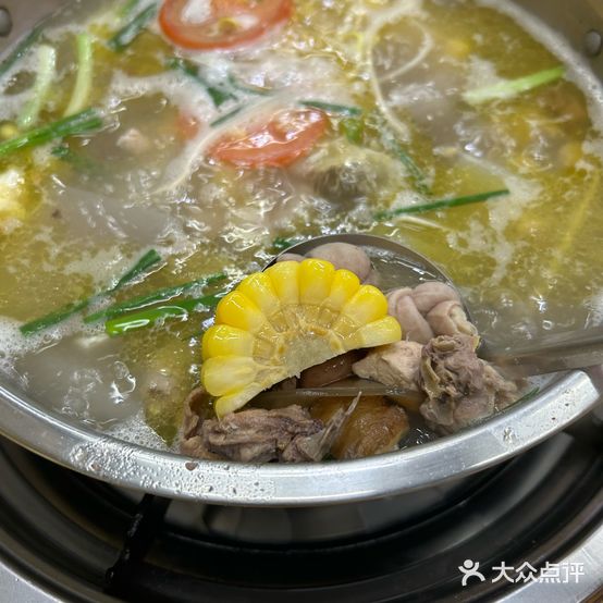 联胜坊特色小肠炖鸡(绿地联盛店)