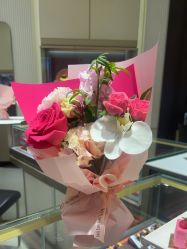 -周生生Chow Sang Sang(新世界店)