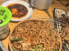 -黄小串·烤串海鲜涮牛肚(升龙广场店)