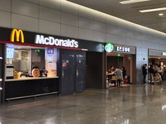 -星巴克(浦东机场T2到达店)