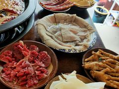 -黄潇洒老火锅(九眼桥宏济巷店)