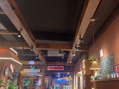 -巴卤社老火锅(财富店)