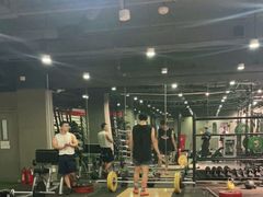 -宝力豪健身(中粮广场店)