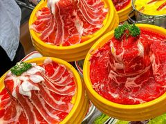 -四囍码头海鲜烧烤自助火锅(外滩南京东路悦荟广场店)