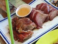 烧鸭拼叉烧-小龍鳳餐室(番禺路店)