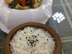 -天天向上素食餐厅(五台山店)