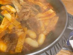 -喇喇排骨火锅·传统韩式脊骨汤(望京西园总店)