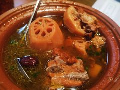 -黄泥岗·地道湖北菜(奥特莱斯店)