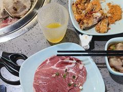 -金滏山烤肉·海鲜·火锅自助餐厅(襄阳万达店)