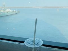 -抱抱地球咖啡馆(国家海洋博物馆店)