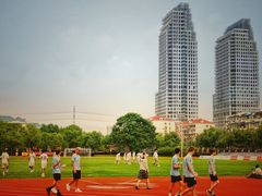 -上海市曹杨第二中学