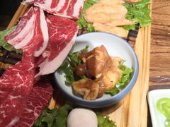 -明洞阿姨·韩式酱蟹烤肉·创意料理(三元桥店)