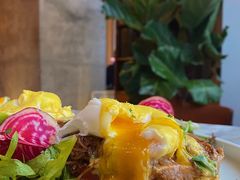 疯狂手撕牛肉班尼迪克蛋-The Rug Cafe(王府中环店)