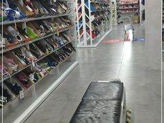 -BIGOFFS 超级折扣(仁恒伊势丹店)