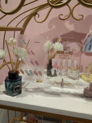 -花系美·美甲美睫精品店