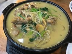 -篱笆院东北饺子王(欧阳路店)