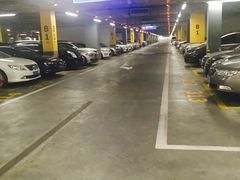 -宜家家居（上海徐汇商场店）-停车场