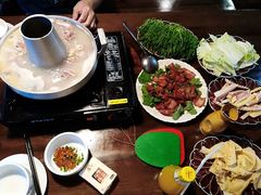 -民食香·腊排骨野生菌美食(木府店)