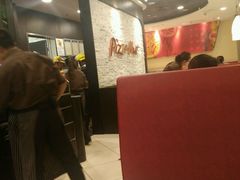 -必胜客(金凤店)