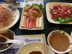-楼外楼大刀肉传统火锅居(幸福街店)
