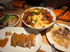 谷丽大盘鸡-谷丽麦馕新疆菜·清真(步步高梅溪新天地店)