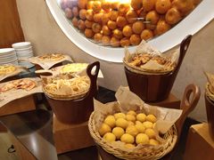 -嘉莱特和平国际酒店自助餐