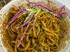 -黑八私房老北京炸酱面