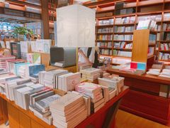 -上海三联书店READWAY(华中首店)