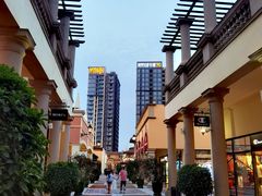 -佛罗伦萨小镇广佛名品奥特莱斯(疏港路店)