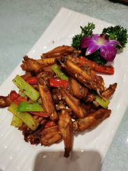 -鑫淼餐饮娱乐中心(江东街店)