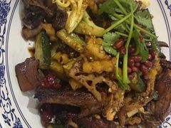 -蜀天上精专麻辣香锅(文定路店)