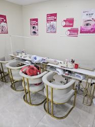 -瞧·享轻奢美甲美睫