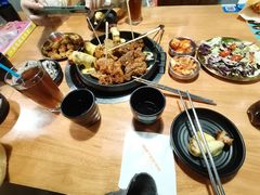 -肥肥虾庄·金牌油焖大虾(杨园滨江时代walk店)