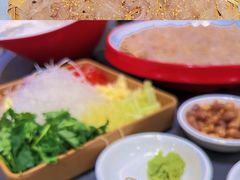 -官塘陈记鱼生·潮汕砂锅粥·牛肉火锅(潮枫路总店)