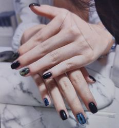 -进巍美甲美睫