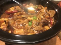 -云海肴·汽锅鸡·云南菜(天山百盛优客店)